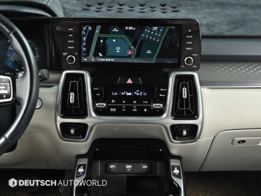 Kia Sorento — photo 14