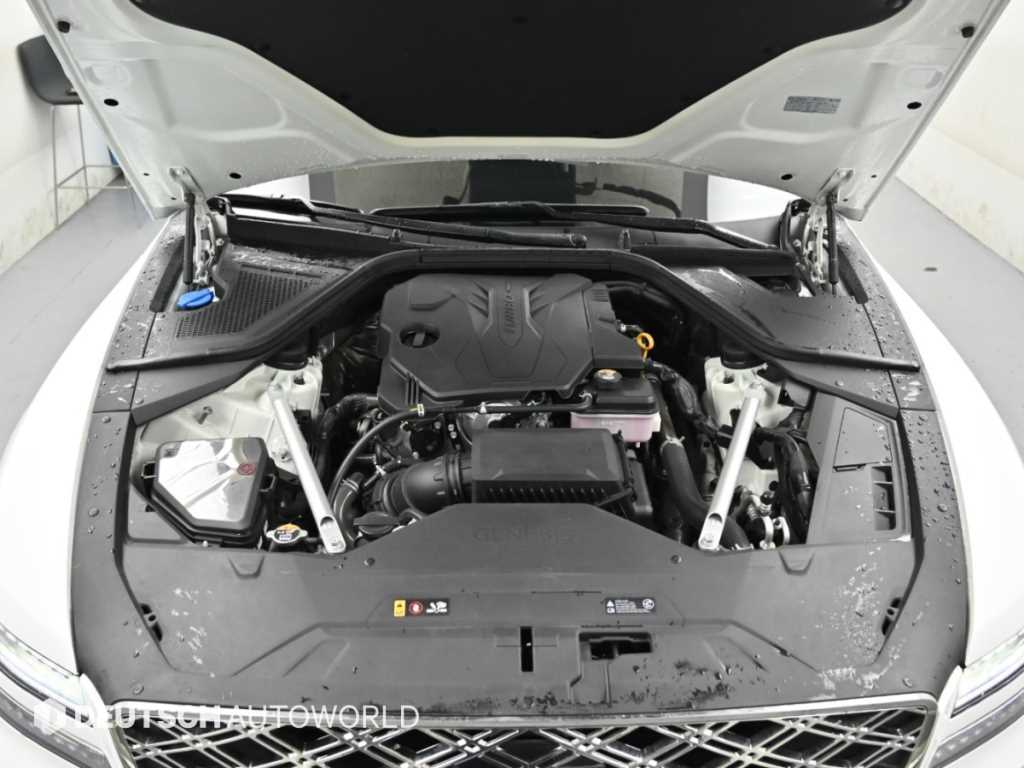 Genesis G80 — photo 06