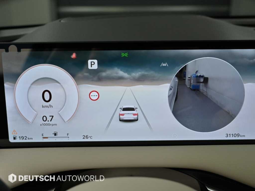 Genesis G80 — photo 08
