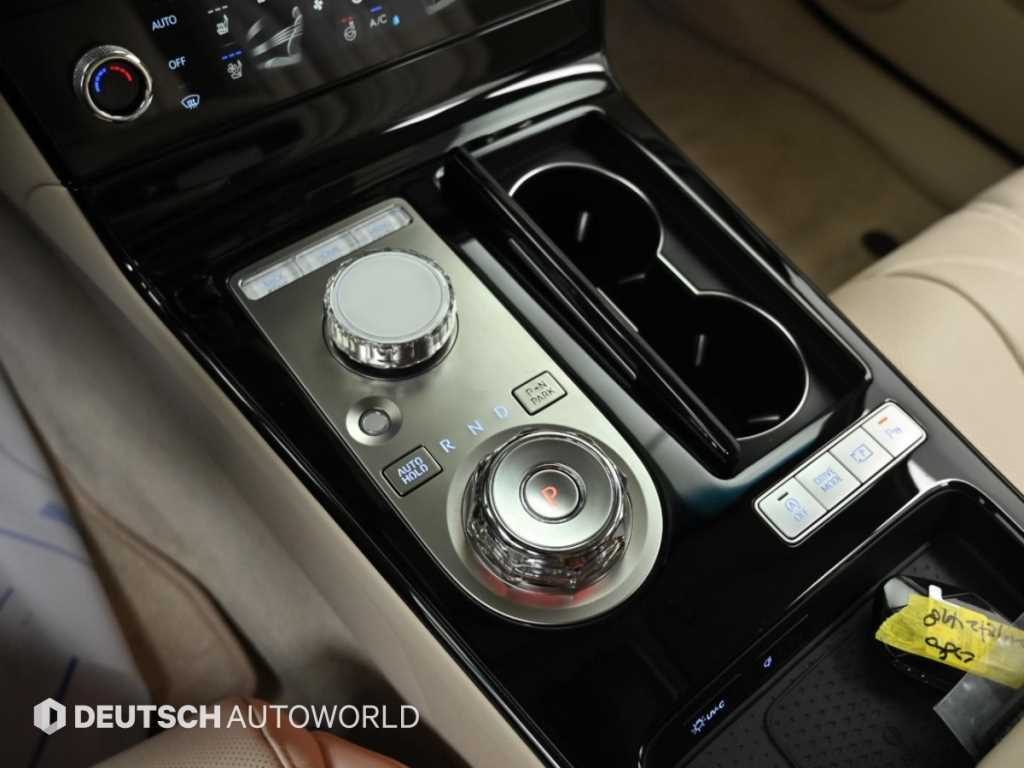 Genesis G80 — photo 09