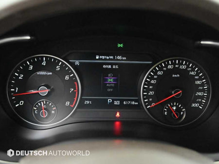Kia Stinger — photo 09