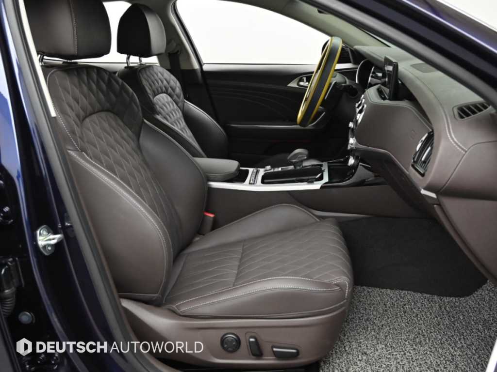Kia Stinger — photo 11