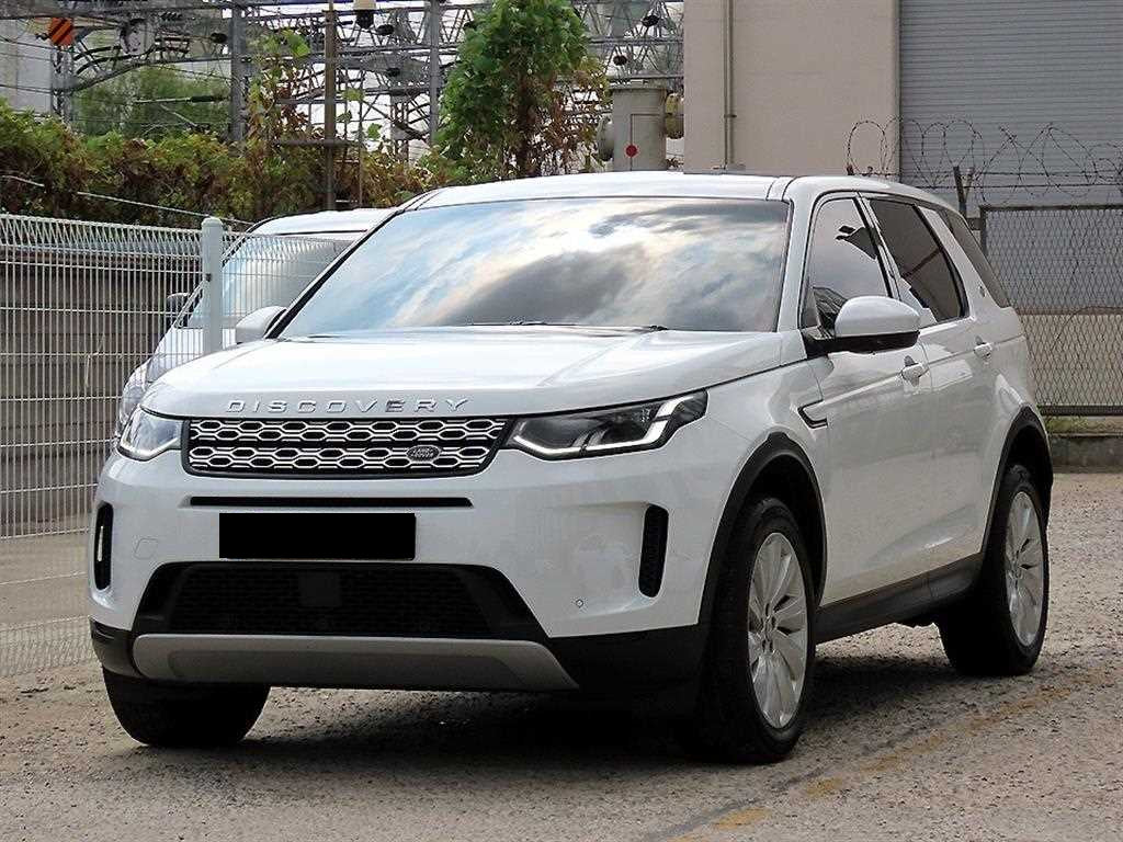 Land Rover Discovery Sport — photo 02