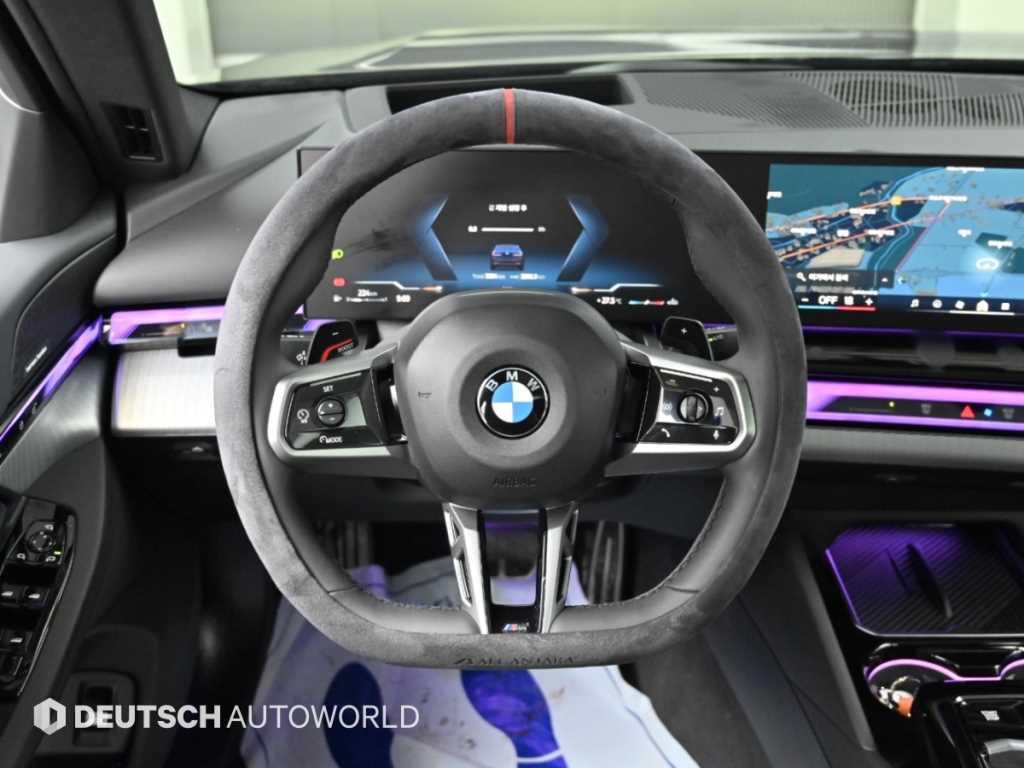 BMW 5-Series — photo 13