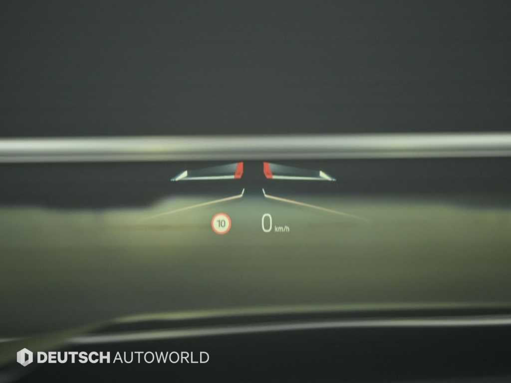 BMW 5-Series — photo 17