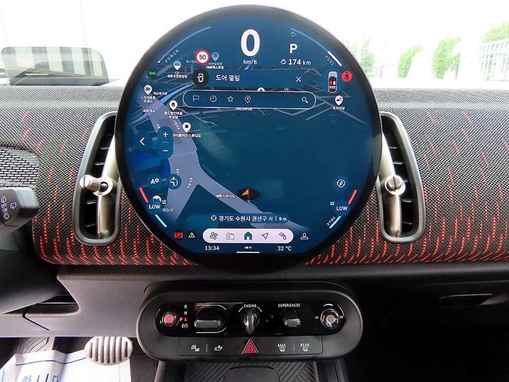 Mini Countryman — photo 12