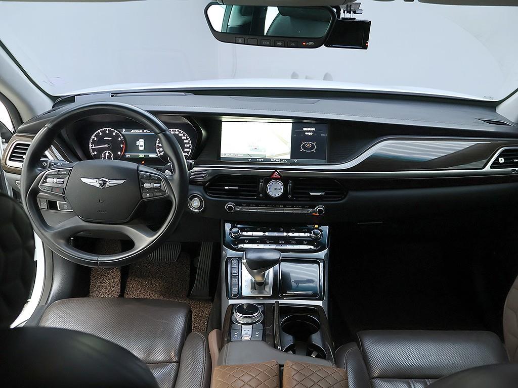 Genesis EQ900 — photo 05