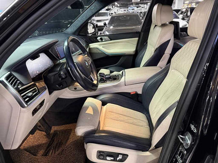 BMW X7 — photo 10