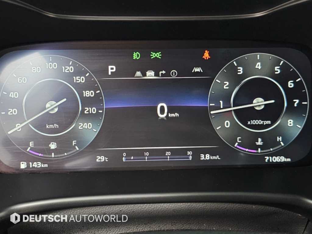 Kia K3 — photo 08