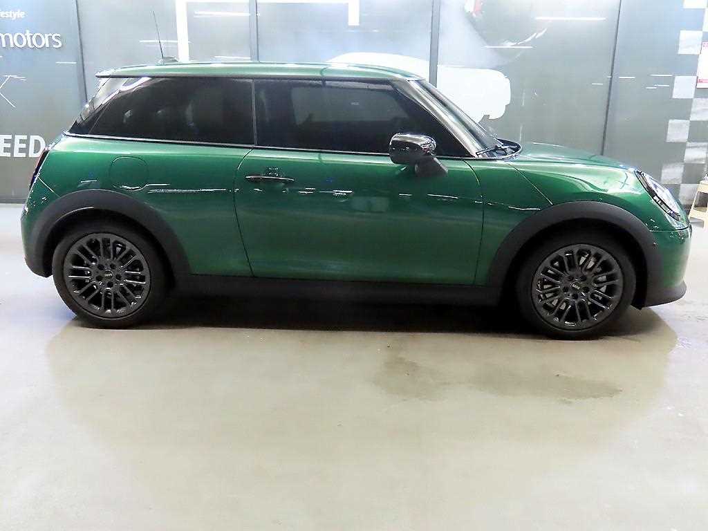 Mini Cooper — photo 03