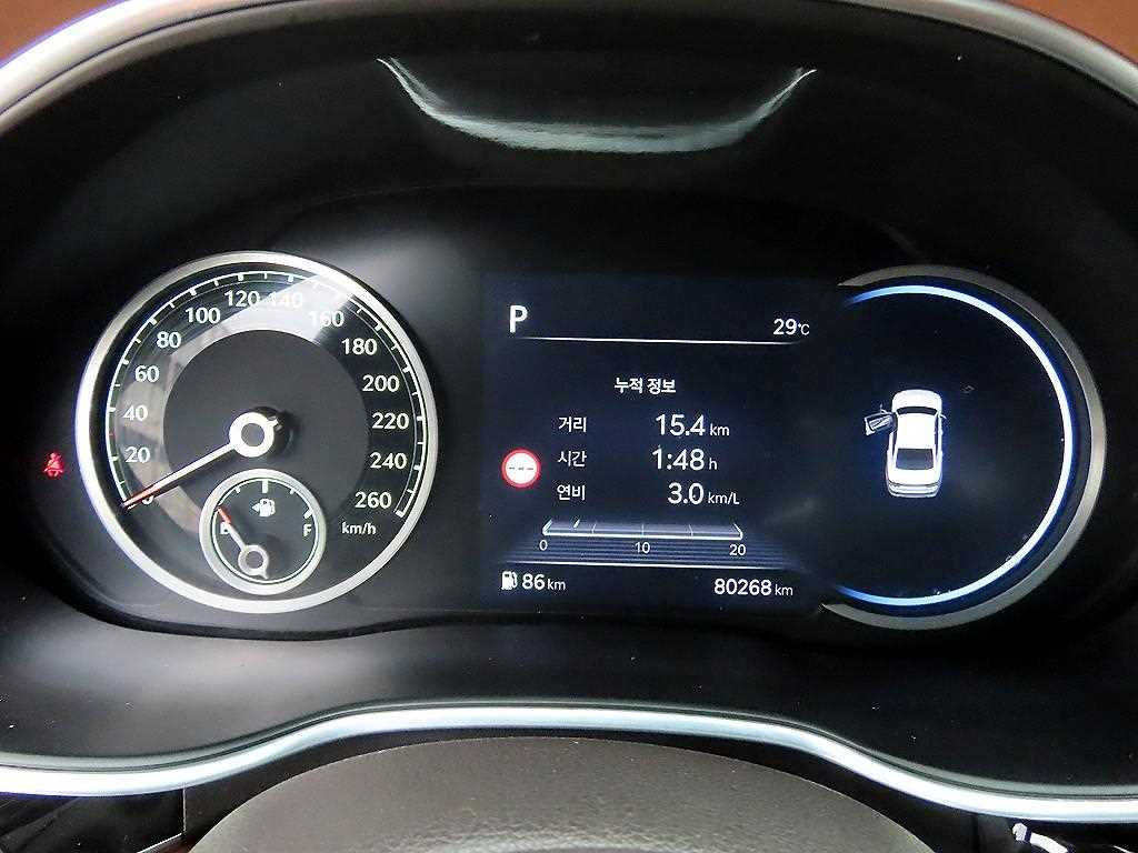 Genesis G80 — photo 09