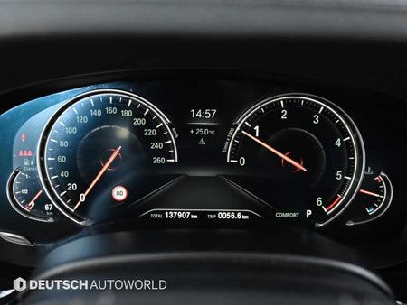 BMW 5-Series — photo 08