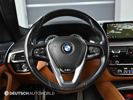 BMW 5-Series — photo 13
