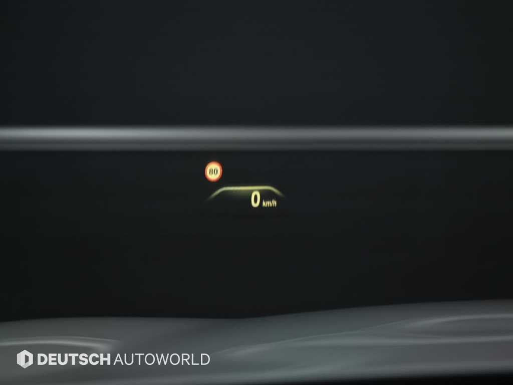 BMW 5-Series — photo 17