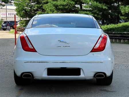 Jaguar XJ — photo 04