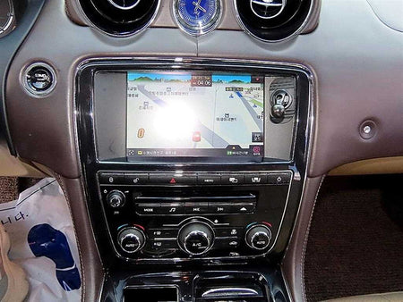 Jaguar XJ — photo 12