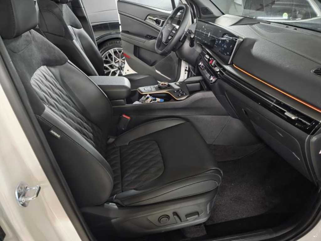 Kia Sportage — photo 11