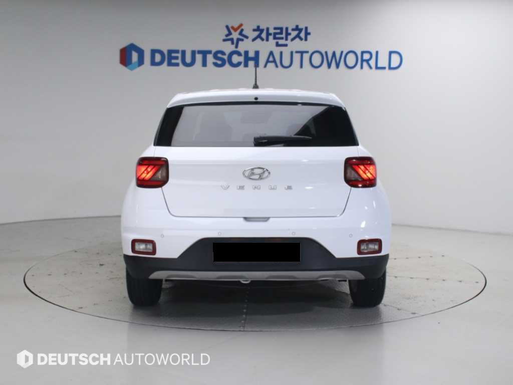 Hyundai Venue — photo 04