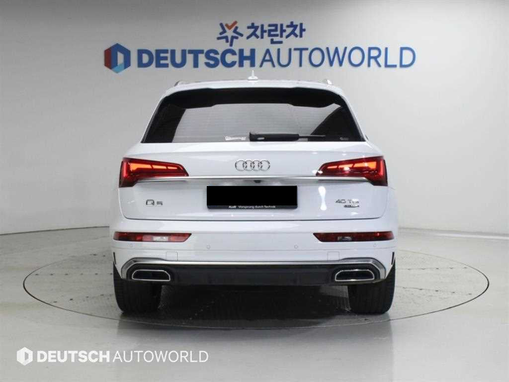 Audi Q5 — photo 04