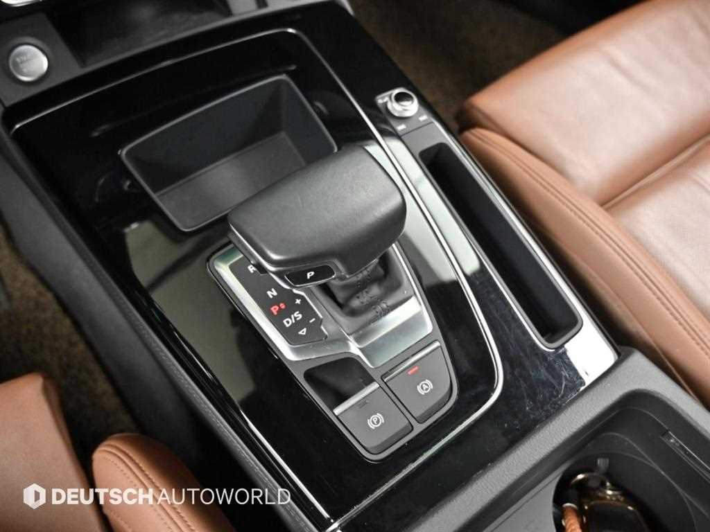 Audi Q5 — photo 09