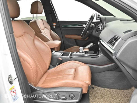 Audi Q5 — photo 10
