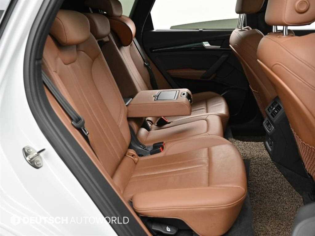 Audi Q5 — photo 12