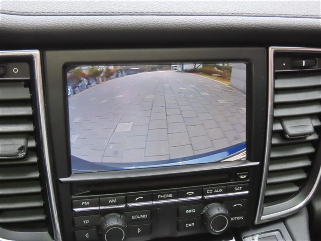 Porsche Panamera — photo 09