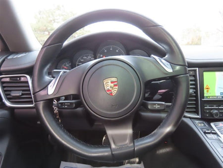 Porsche Panamera — photo 16