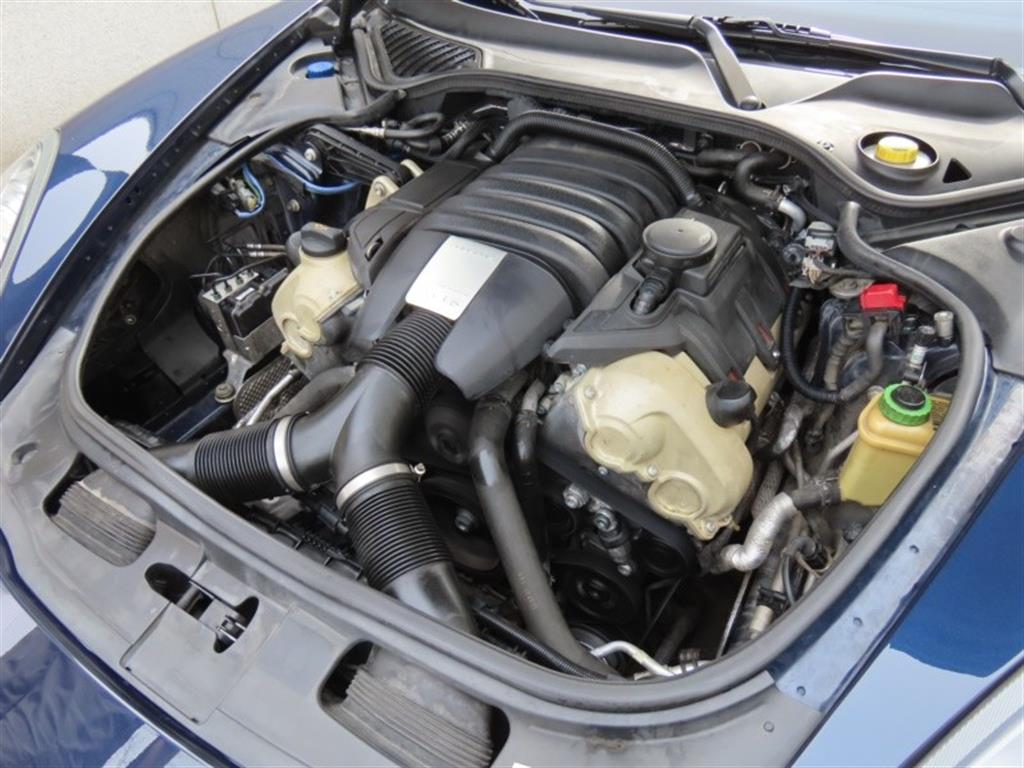 Porsche Panamera — photo 20