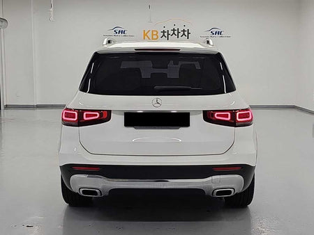 Mercedes-Benz GLB-Class — photo 03