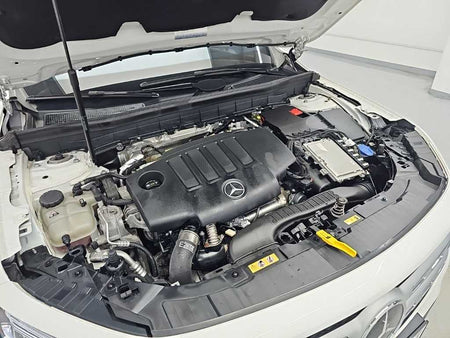 Mercedes-Benz GLB-Class — photo 05