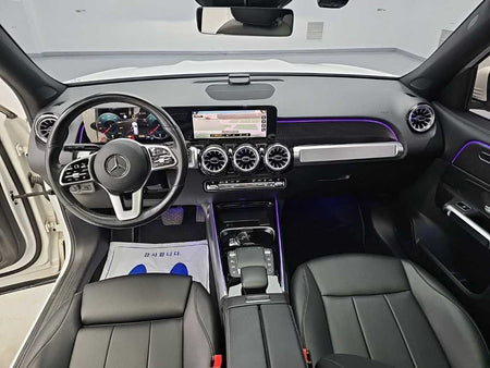 Mercedes-Benz GLB-Class — photo 07