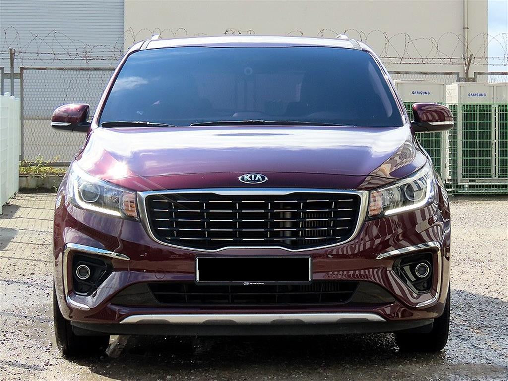 Kia Carnival — photo 01