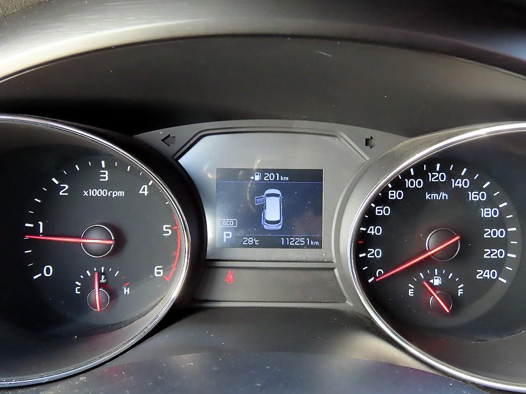 Kia Carnival — photo 10