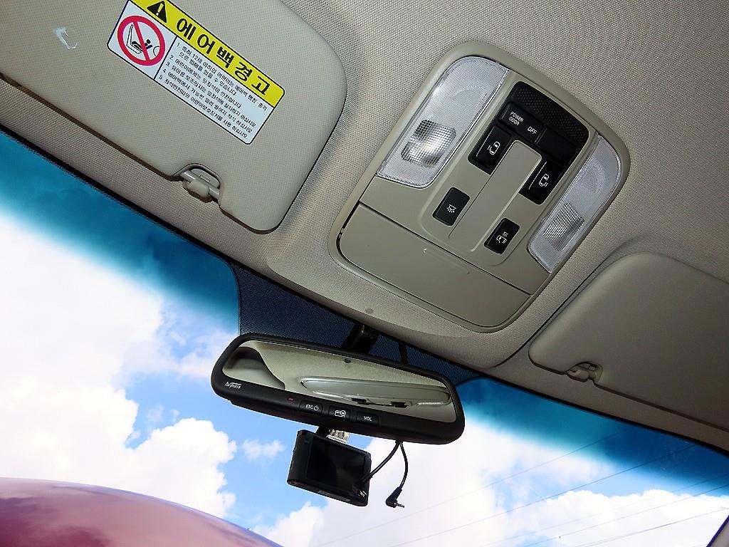 Kia Carnival — photo 16