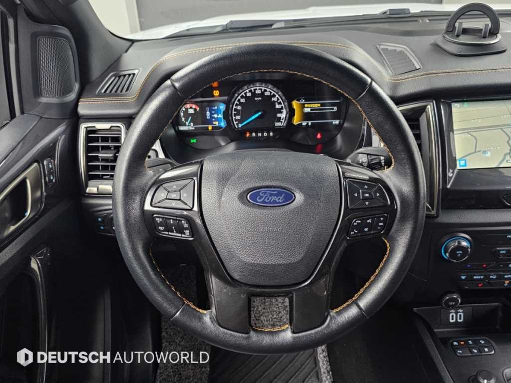 Ford Ranger — photo 13