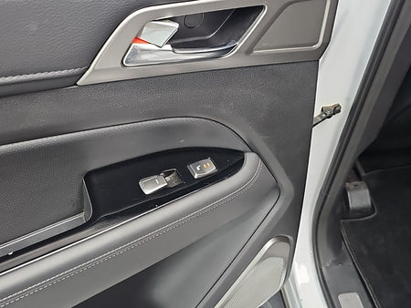 KGM Rexton — photo 13