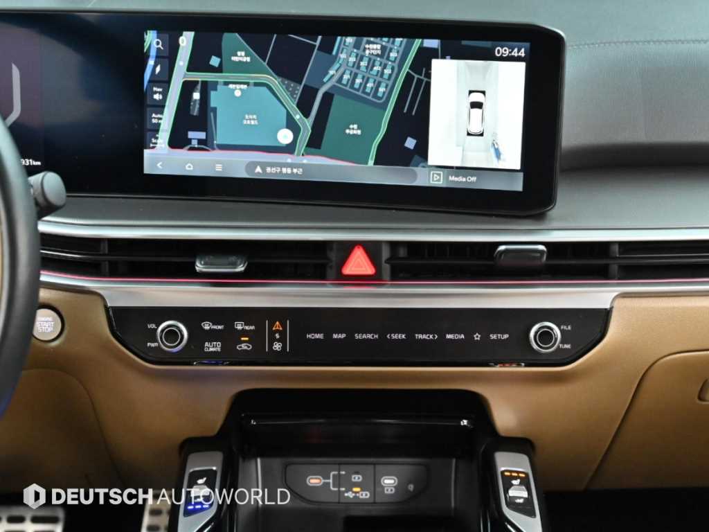 Kia Sorento — photo 13