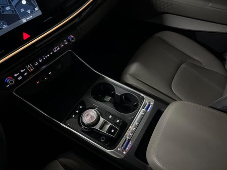 Kia Carnival — photo 12