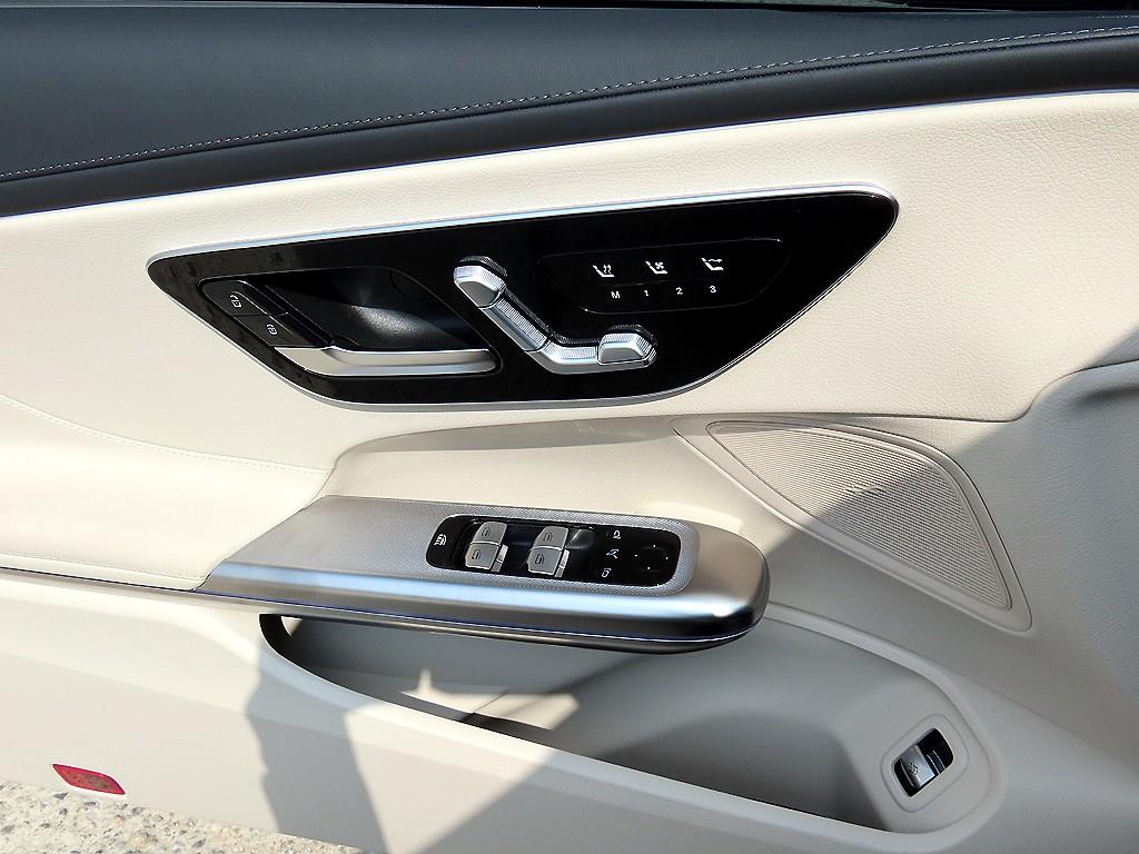 Mercedes-Benz CLE-Class — photo 15
