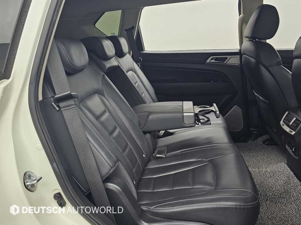 KGM Rexton — photo 12
