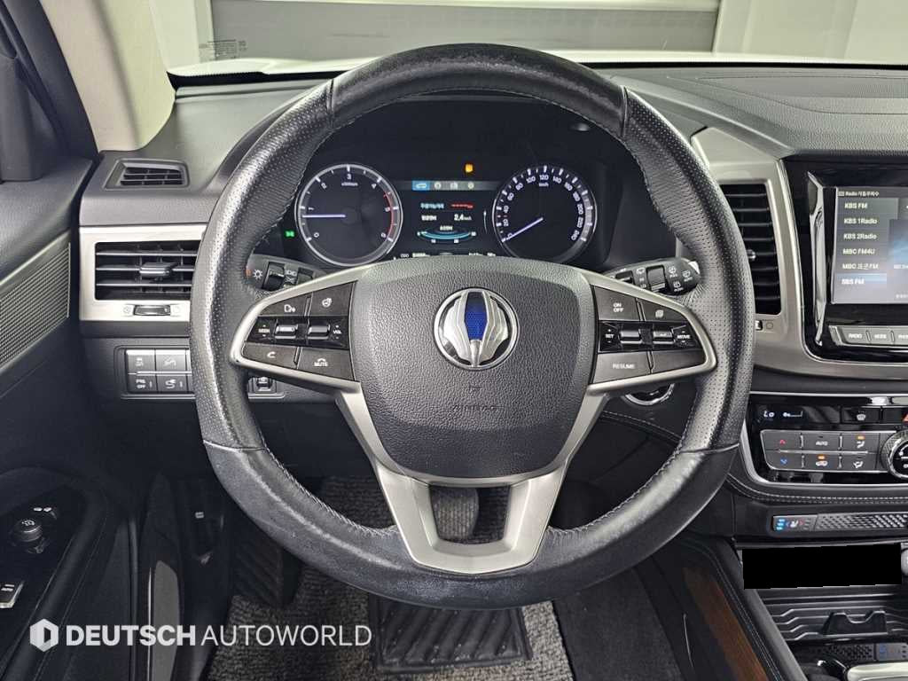 KGM Rexton — photo 13