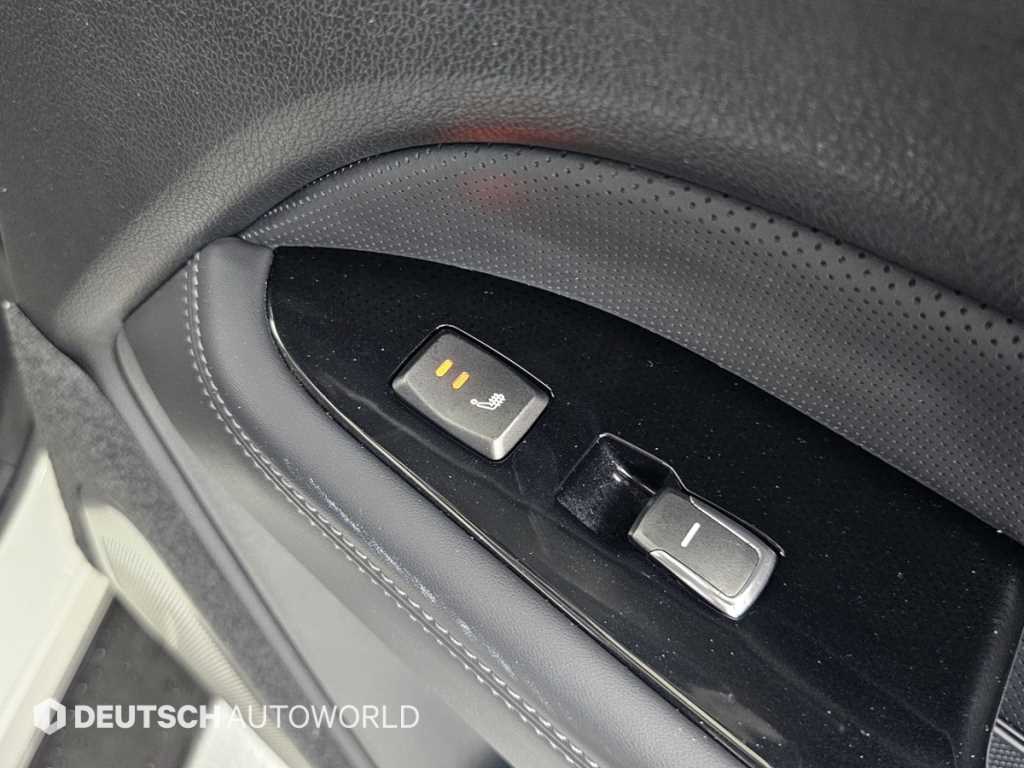 KGM Rexton — photo 16
