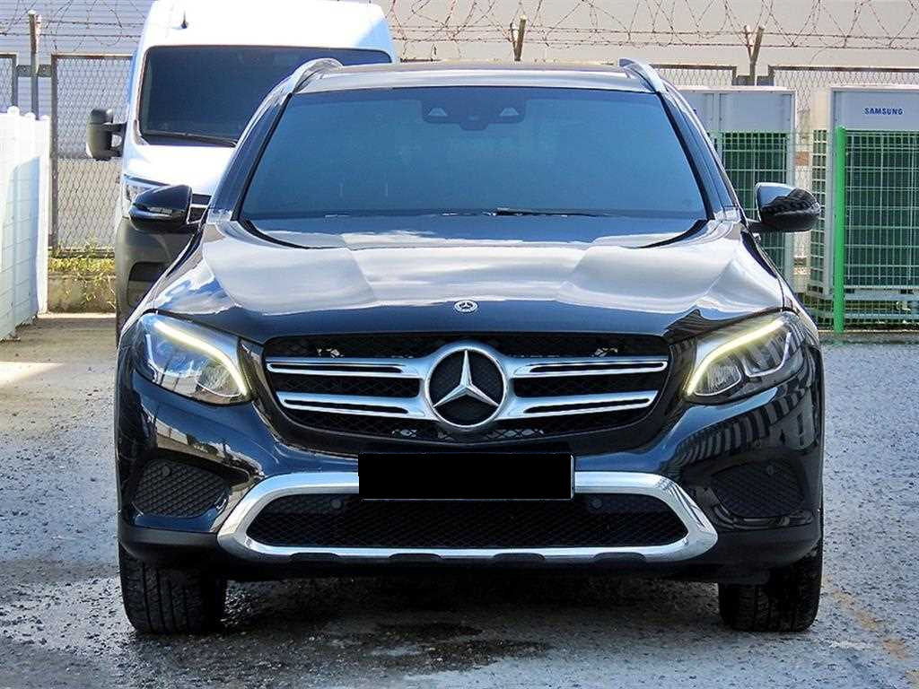 Mercedes-Benz GLC-Class — photo 01