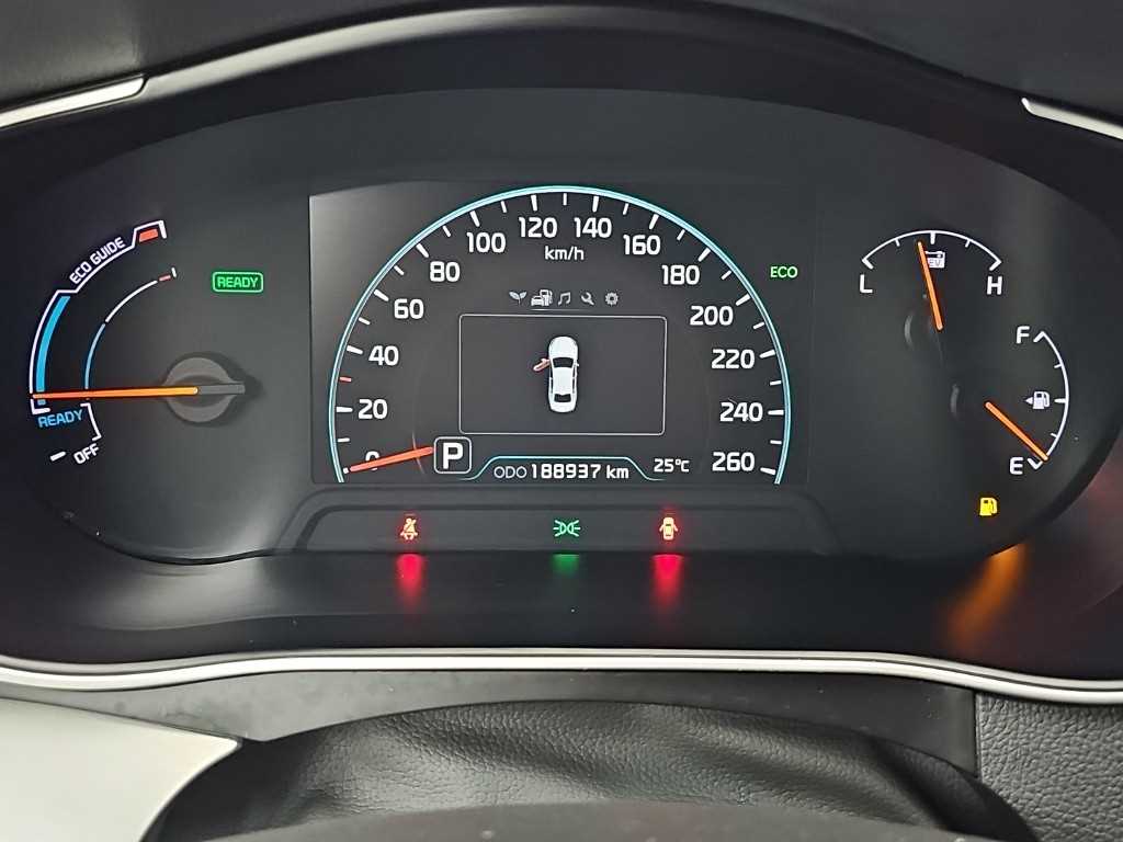 Kia K7 — photo 05