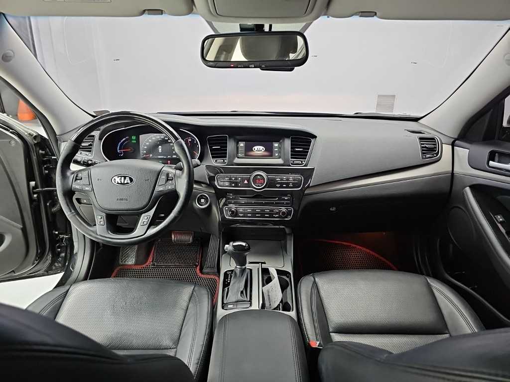 Kia K7 — photo 06