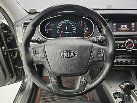 Kia K7 — photo 08
