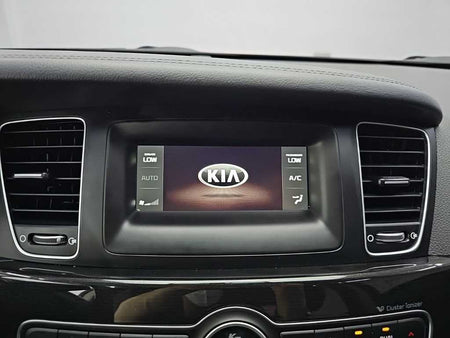 Kia K7 — photo 12