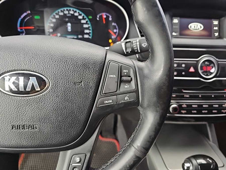 Kia K7 — photo 15