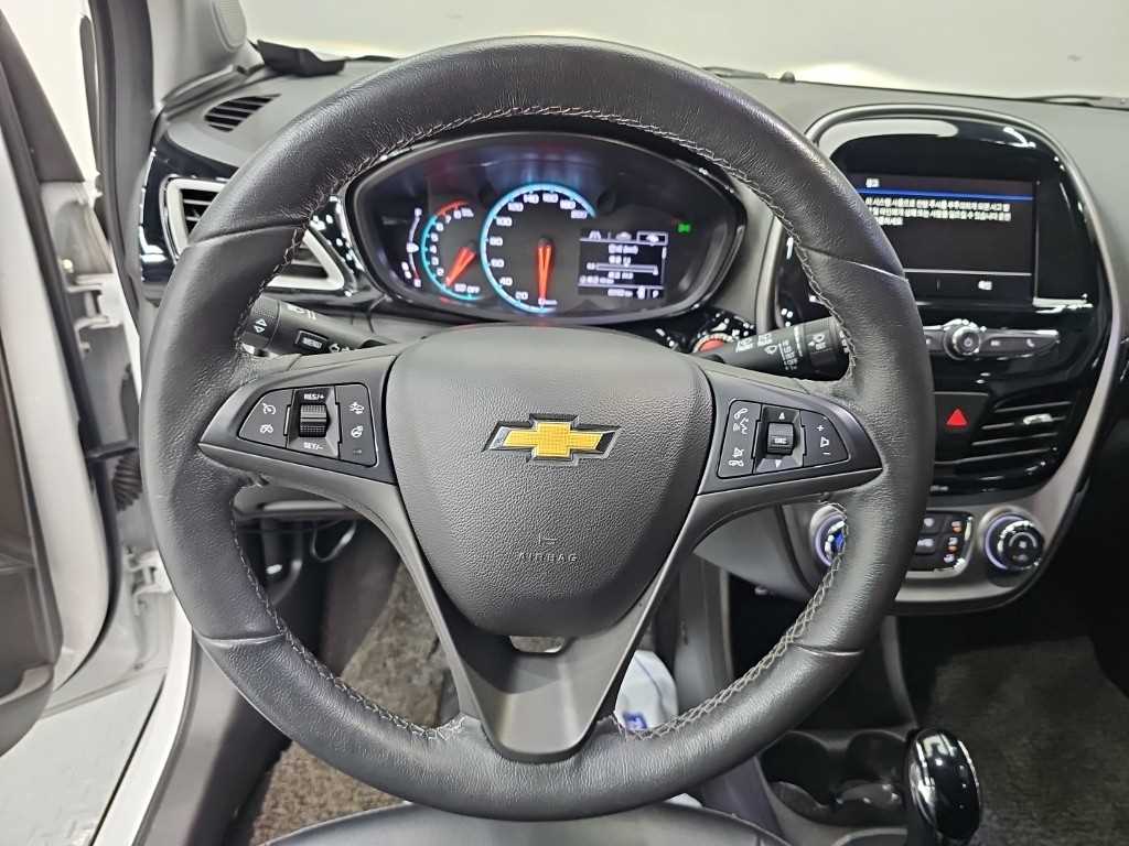 CHEVROLET Spark — photo 09